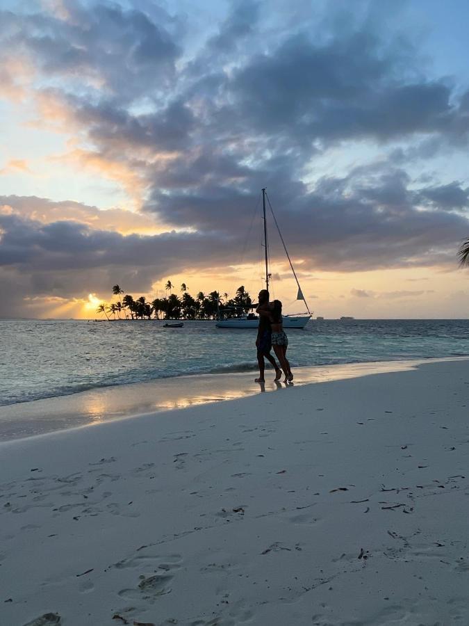Private Sailingyacht "Guji" With Crew All Inclusive Isla Wichitupo Grande Екстериор снимка